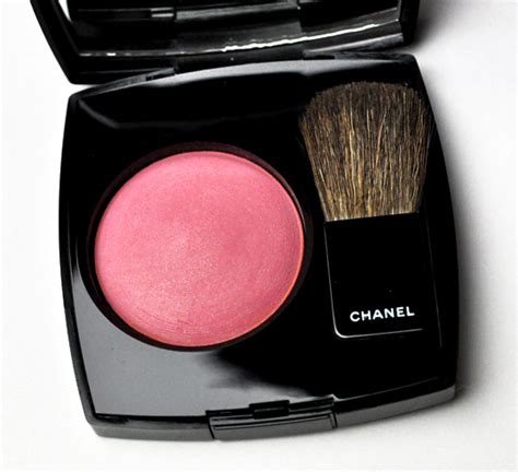 chanel pink explosion blush review.